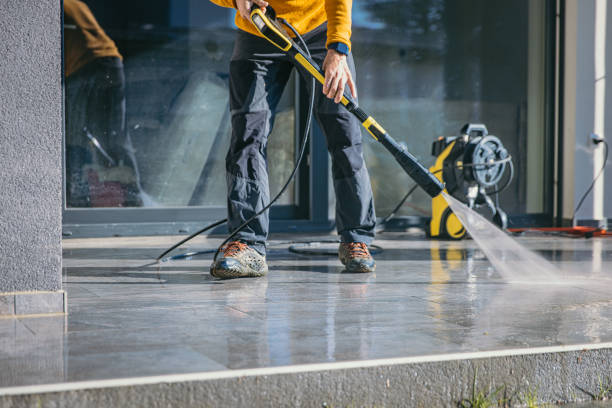  Columbus, WI Pressure Washing Pros